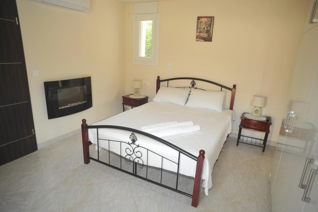 Villa Poulades Gouviá Chambre photo