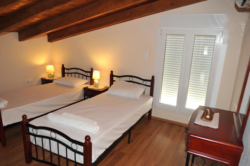 Villa Poulades Gouviá Chambre photo