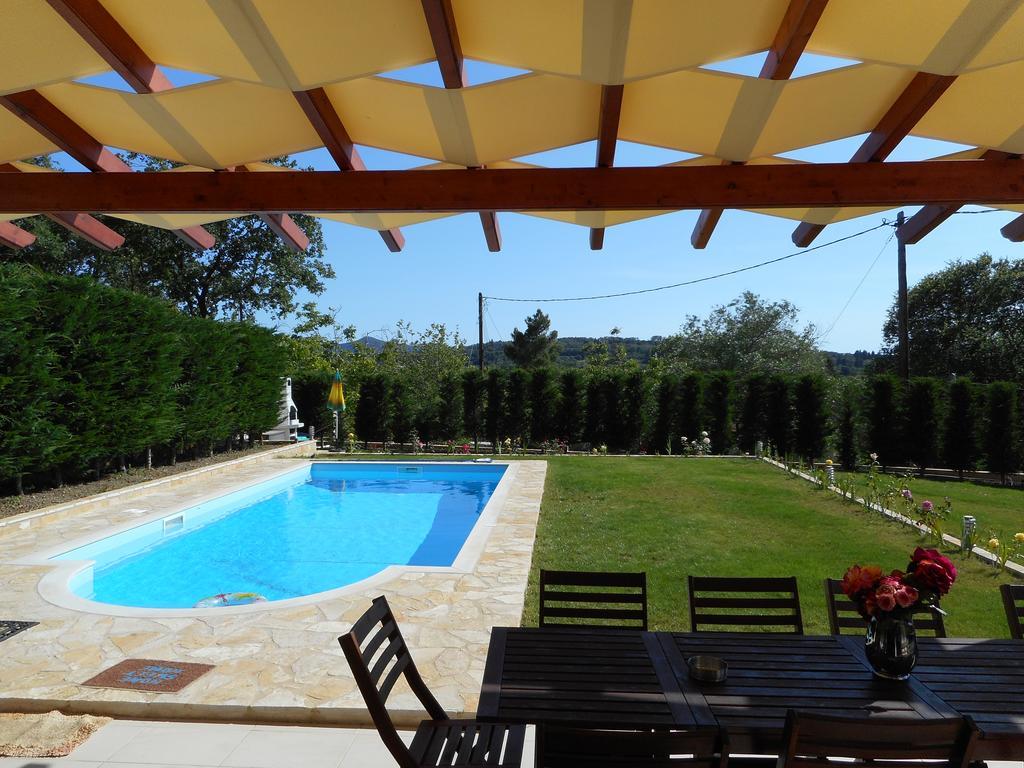 Villa Poulades Gouviá Extérieur photo